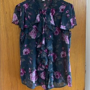 Lightweight floral top